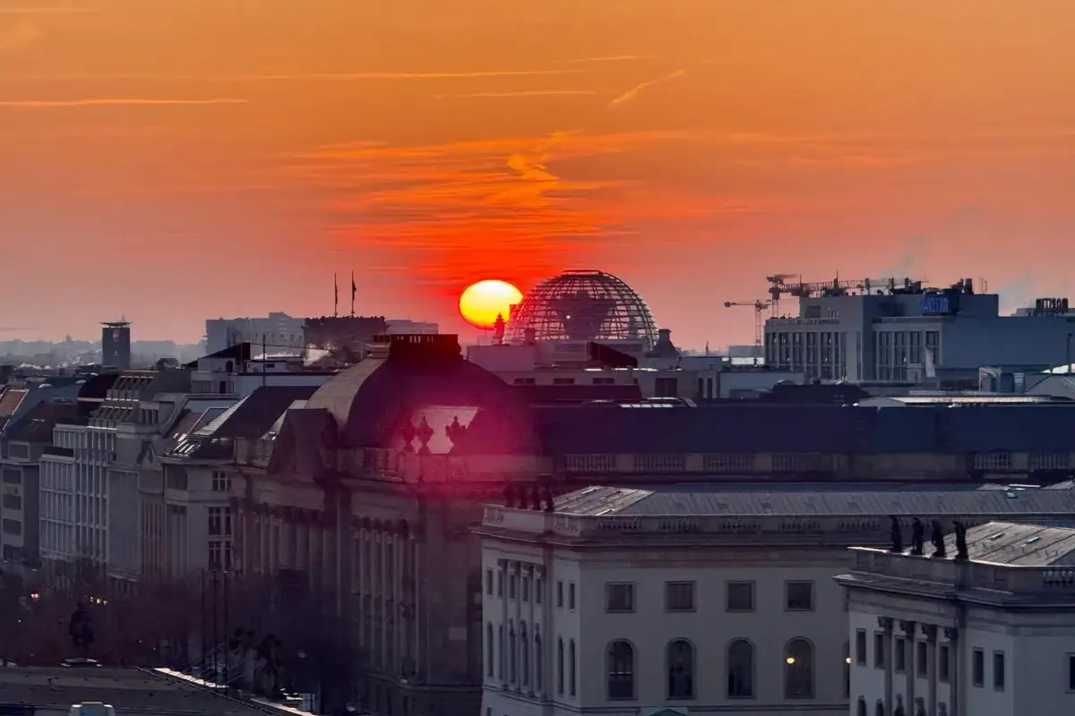 Berlin Dom Fernsehturm Nacht